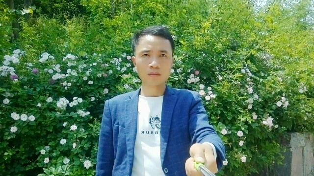 一生何求的第一张照片--西安蓝颜知己交友网