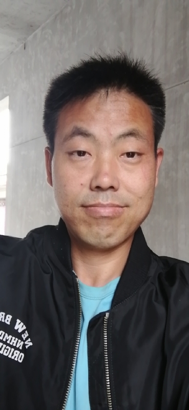 奋斗的执着的第二张照片--西安蓝颜知己交友网